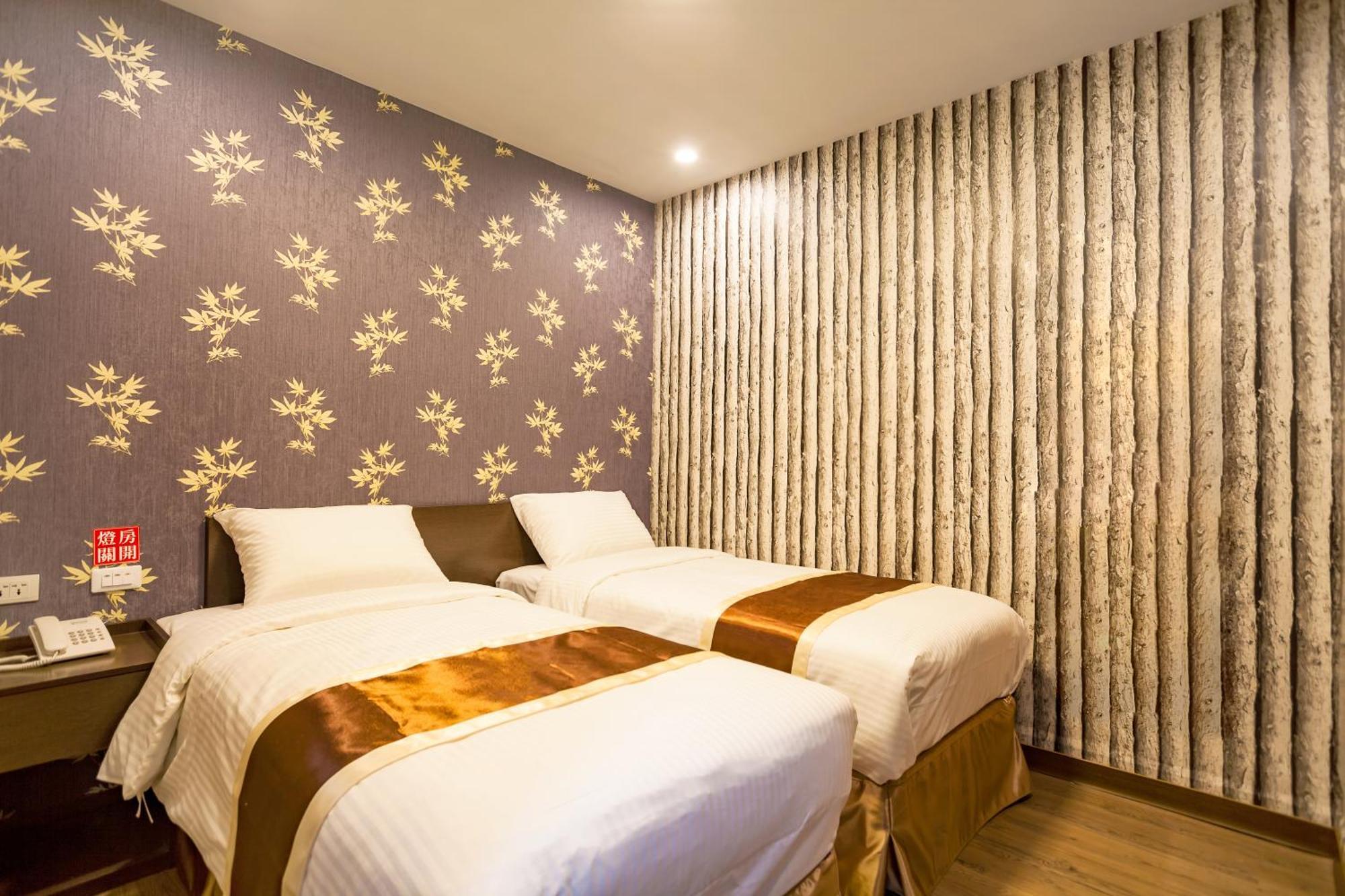 A Ace Hotel Taichung Exterior foto