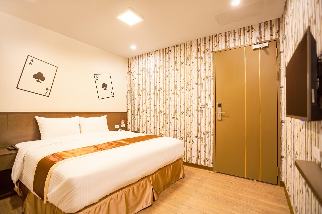 A Ace Hotel Taichung Exterior foto