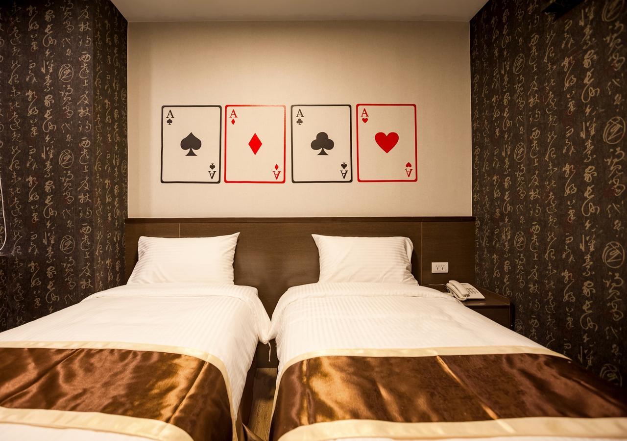 A Ace Hotel Taichung Exterior foto